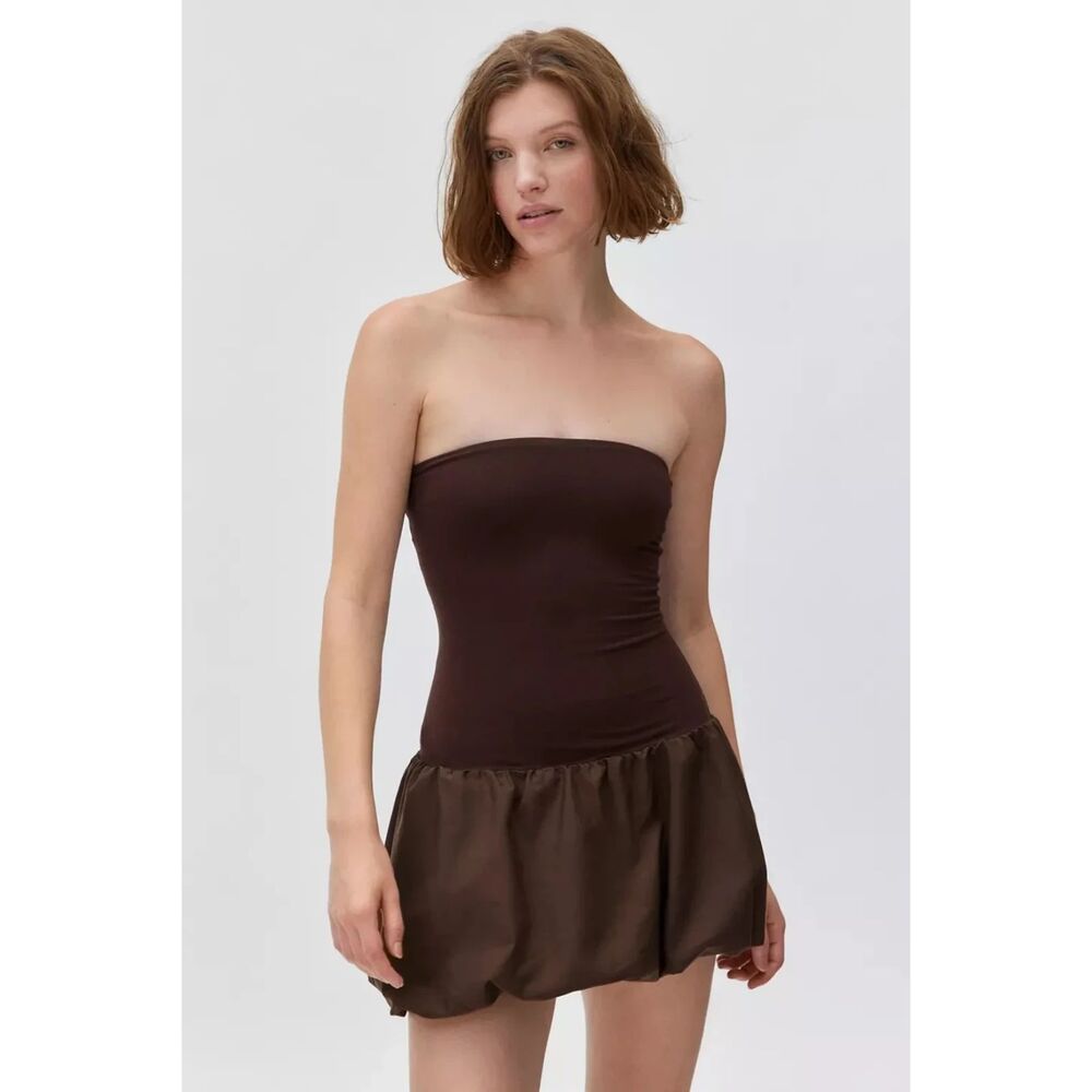 Kimchi Blue at Urban Outfitters Brown Bandeau Bubble Mini Dress - Size Small